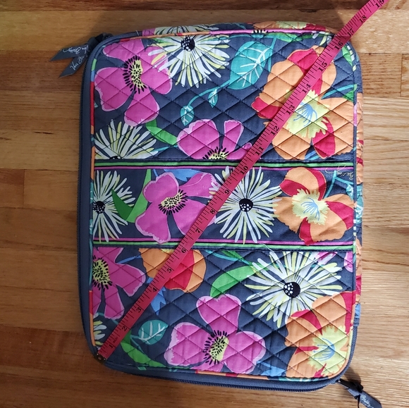 EUC Vera Bradley laptop case 15 inch - Picture 4 of 6